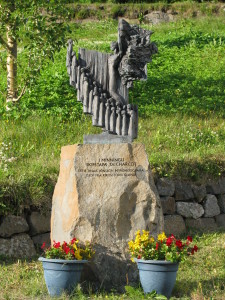 Une statue de du grand sculpteur islandais Einar Jónsson faite à la mémoire de l’équipage du "Pourquoi-Pas?" 
